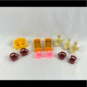 Lot of 12 Fisher-Price Little People - various accessories (assorted play sets)